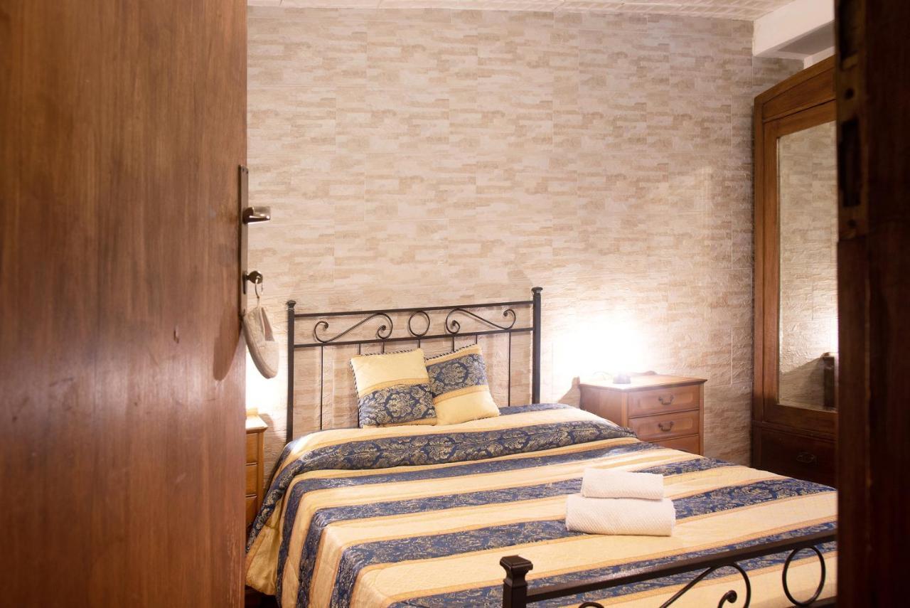 Casa Flora Apartment Порто Черезио Екстериор снимка